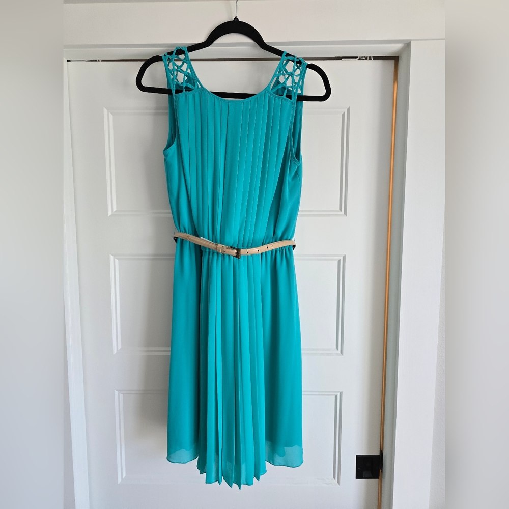 Jessica simpson pleated dress